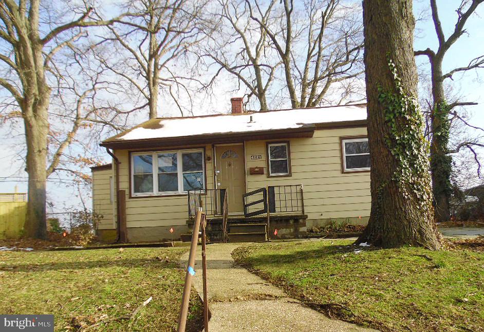 4221 Harcourt Road Baltimore, MD 21214 - Photo 1 of 12 Front