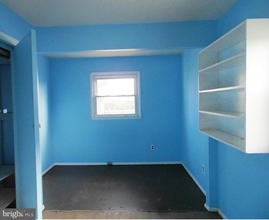 4221 Harcourt Road Baltimore, MD 21214 - Photo 11 of 12 Interior