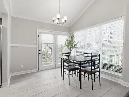 $325,000 | 2713 Meadowstone Court, Carrollton, TX 75006