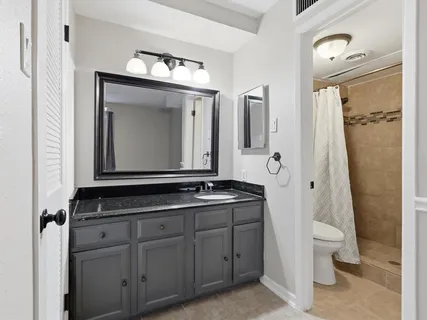 $325,000 | 2713 Meadowstone Court, Carrollton, TX 75006