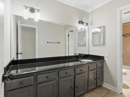 $325,000 | 2713 Meadowstone Court, Carrollton, TX 75006