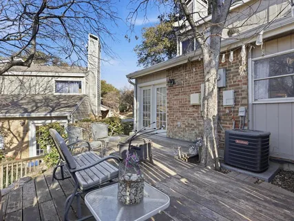 $325,000 | 2713 Meadowstone Court, Carrollton, TX 75006