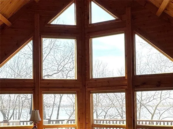 $1,350,000 | 5 Timber Valley Drive, Linn Valley, KS 66040