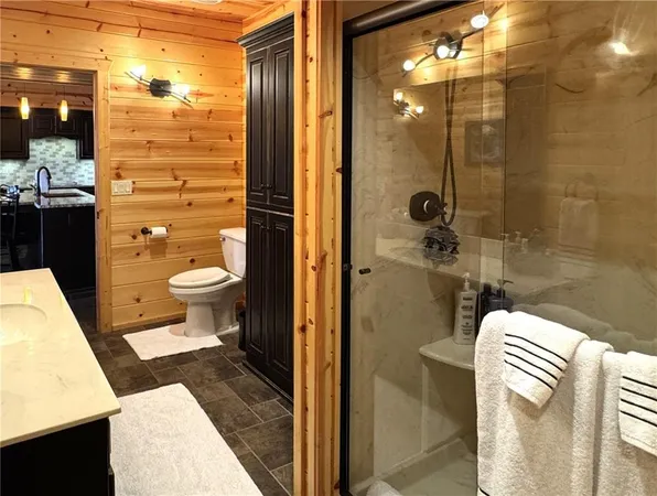 $1,350,000 | 5 Timber Valley Drive, Linn Valley, KS 66040