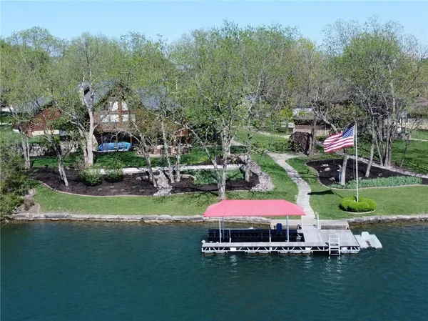 $1,350,000 | 5 Timber Valley Drive, Linn Valley, KS 66040