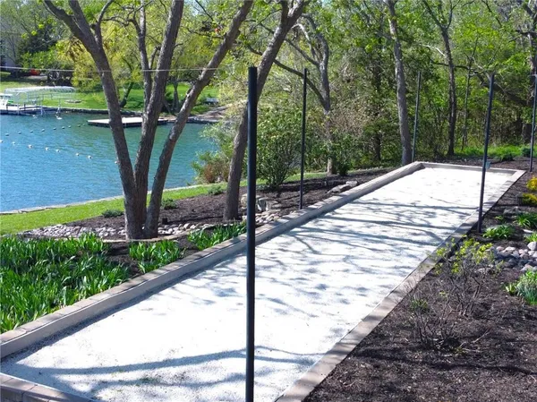 $1,350,000 | 5 Timber Valley Drive, Linn Valley, KS 66040