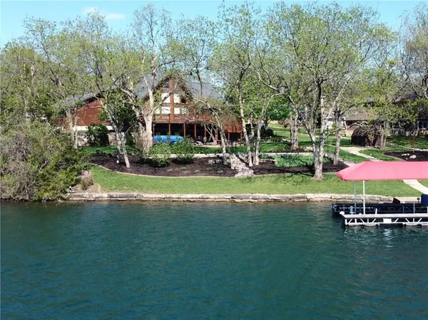 $1,350,000 | 5 Timber Valley Drive, Linn Valley, KS 66040