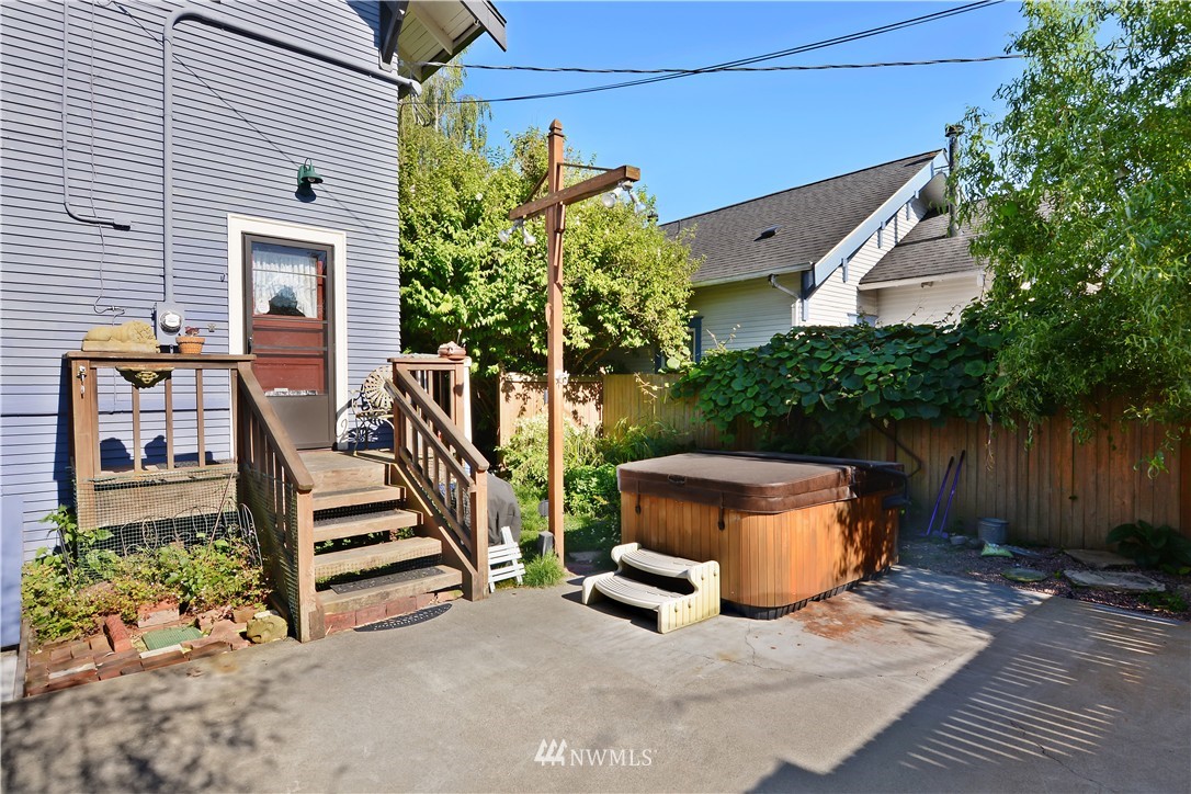 2202 Rockefeller Avenue Everett, WA 98201 - Photo 12 of 15