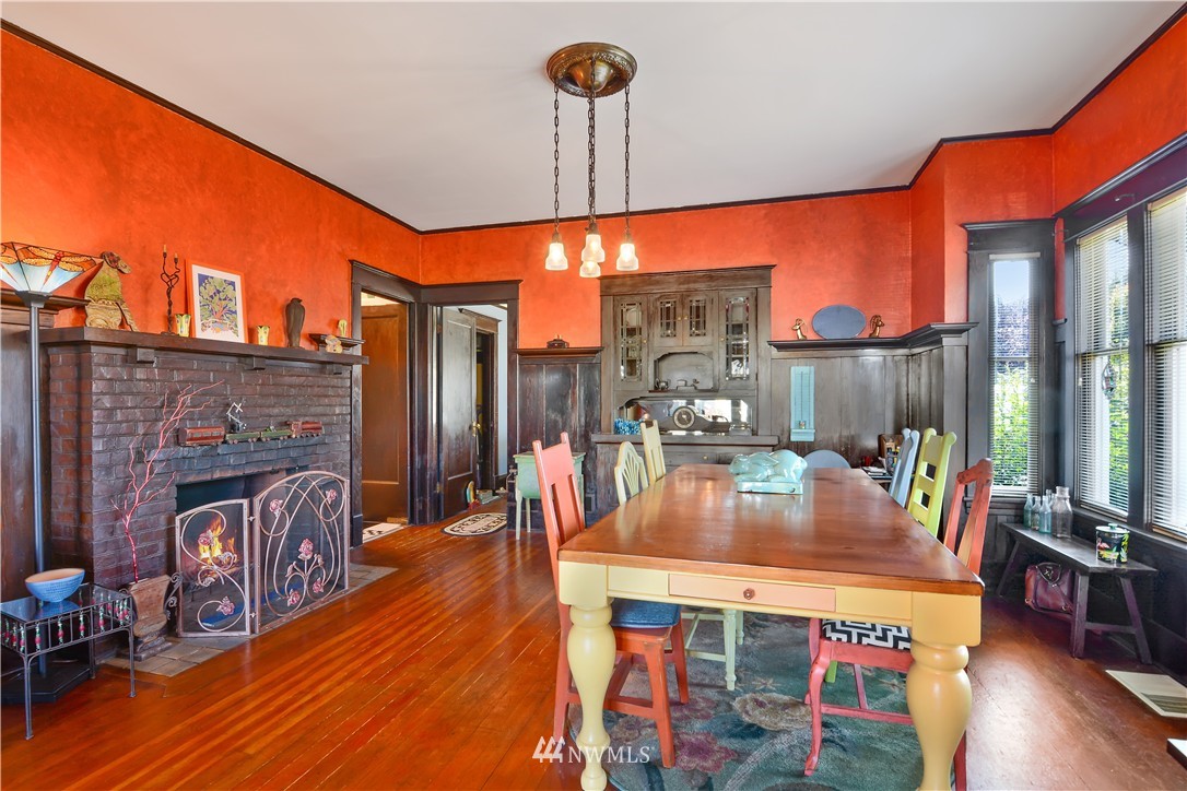 2202 Rockefeller Avenue Everett, WA 98201 - Photo 5 of 15