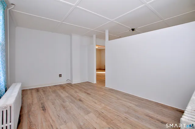 $269,999 | 118 Meadow Street, Winchester, CT 06098