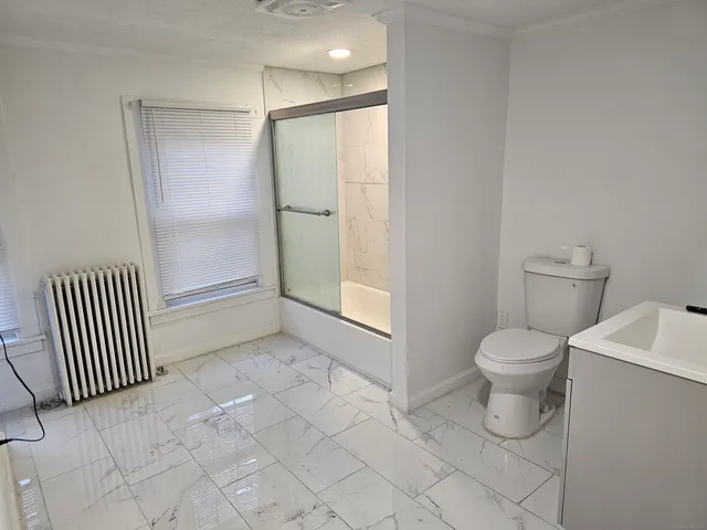 $269,999 | 118 Meadow Street, Winchester, CT 06098