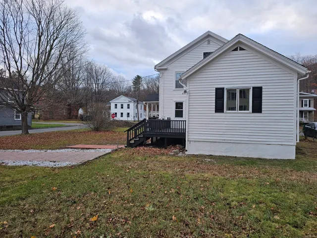 $269,999 | 118 Meadow Street, Winchester, CT 06098