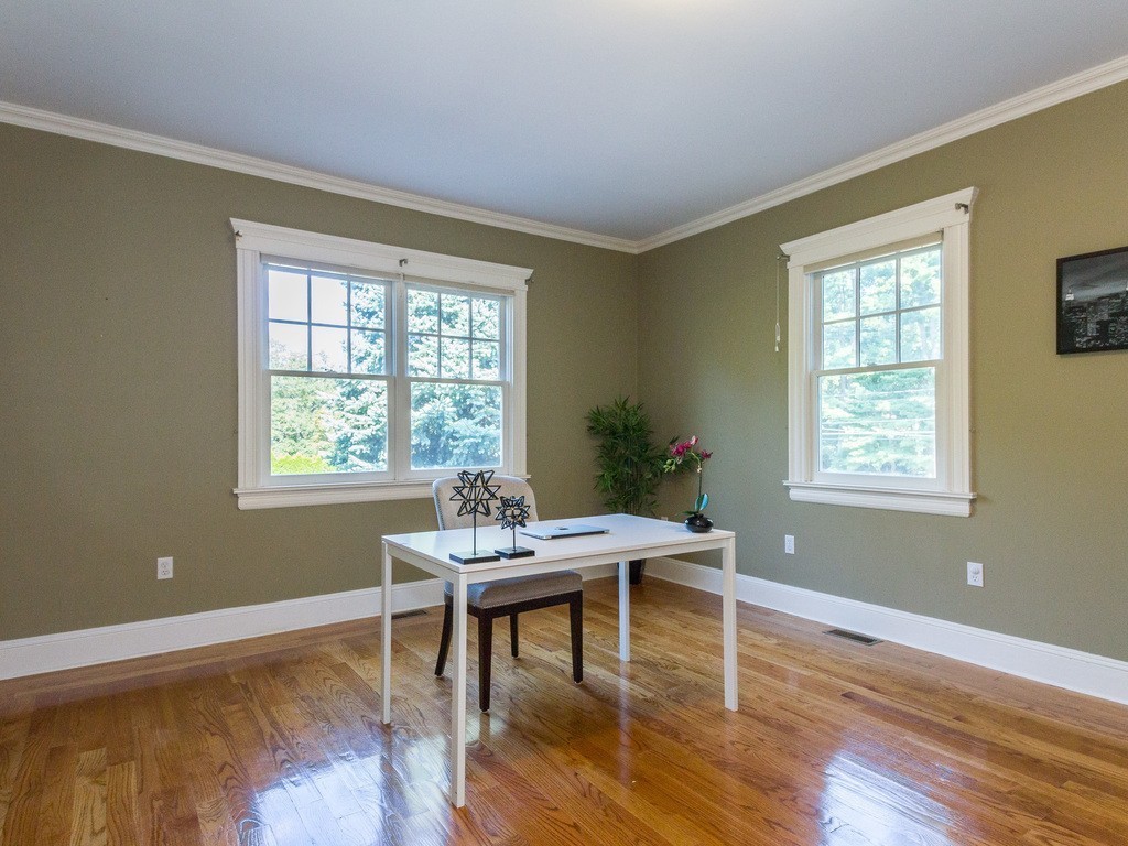82 Exeter Street Newton, MA 02465 - Photo 13 of 28 Gallery Image 13