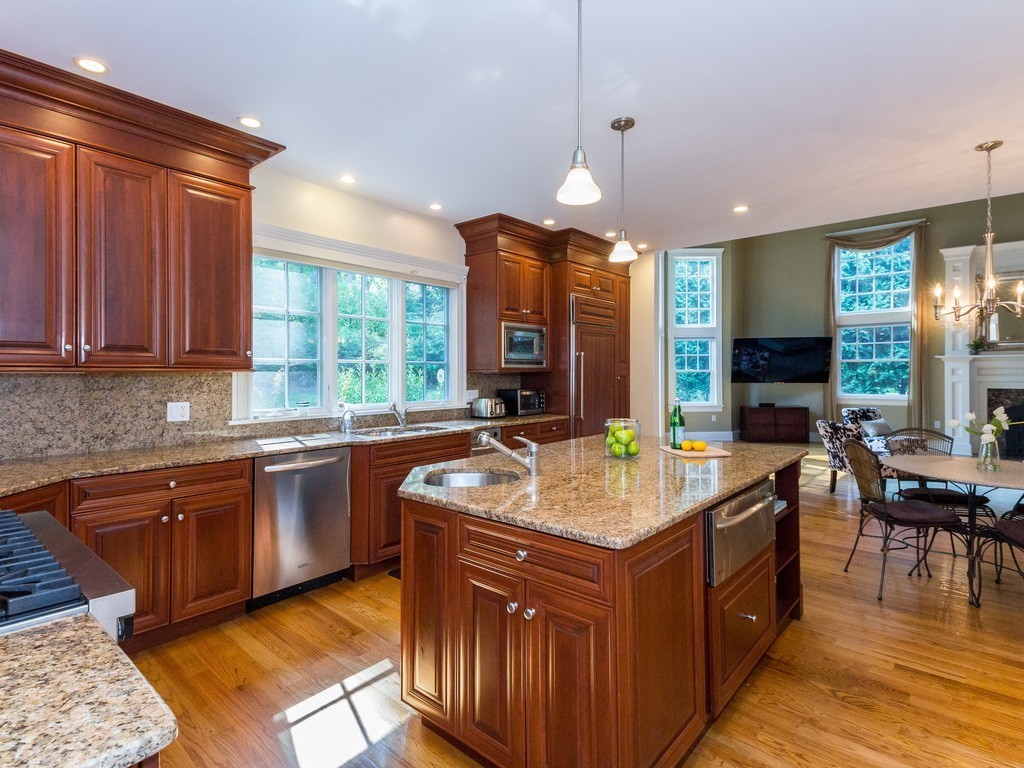 82 Exeter Street Newton, MA 02465 - Photo 8 of 28 Gallery Image 8