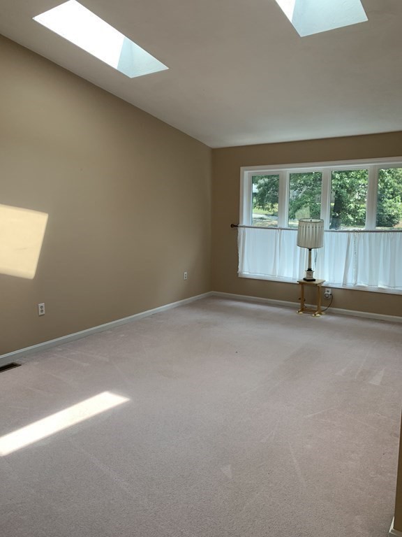 13 Nottingham Road, Unit 13 Grafton, MA 01519 - Photo 12 of 40 Gallery Image 12