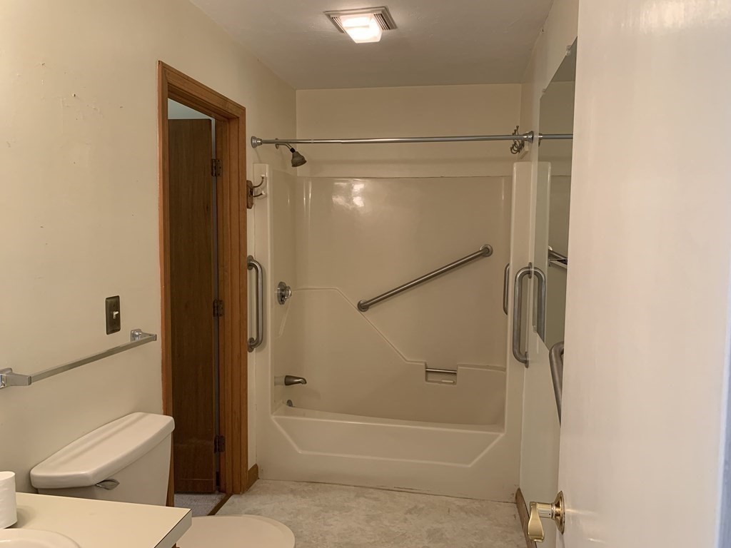 13 Nottingham Road, Unit 13 Grafton, MA 01519 - Photo 23 of 40 Gallery Image 23