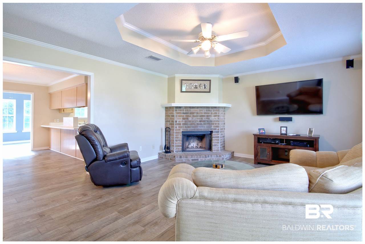 23695 Sparrows Point Daphne, AL 36526 - Photo 2 of 23