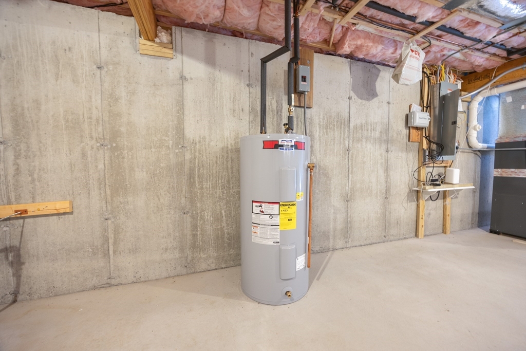 49 Pheasant Hill Road Attleboro, MA 02703 - Photo 25 of 28