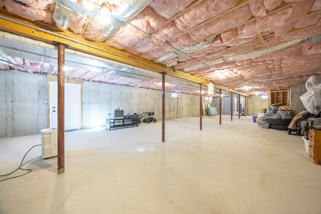 49 Pheasant Hill Road Attleboro, MA 02703 - Photo 26 of 28