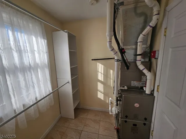 $2,300 | 129 South 9th Street, Newark, NJ 07107