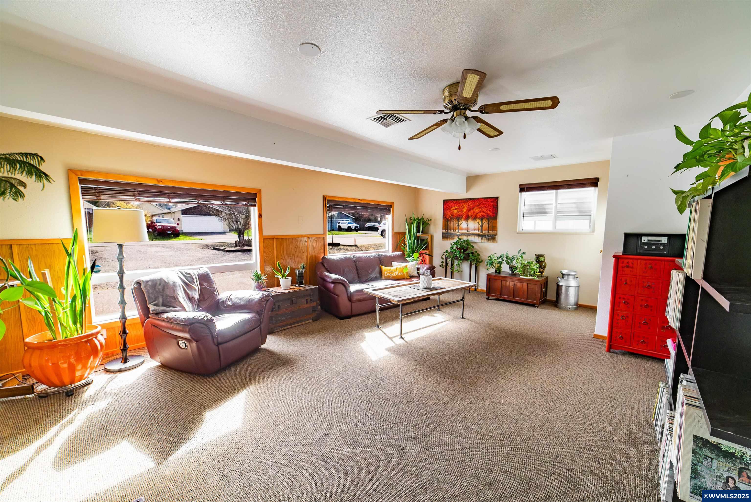 25197 East Bolton Road Veneta, OR 97487 - Photo 6 of 26 Gallery Image 6