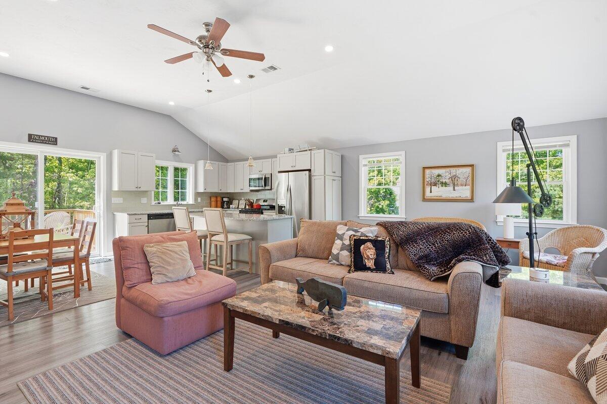 202 Quaker Road Falmouth, MA 02540 - Photo 24 of 39 202 Quaker Rd-28