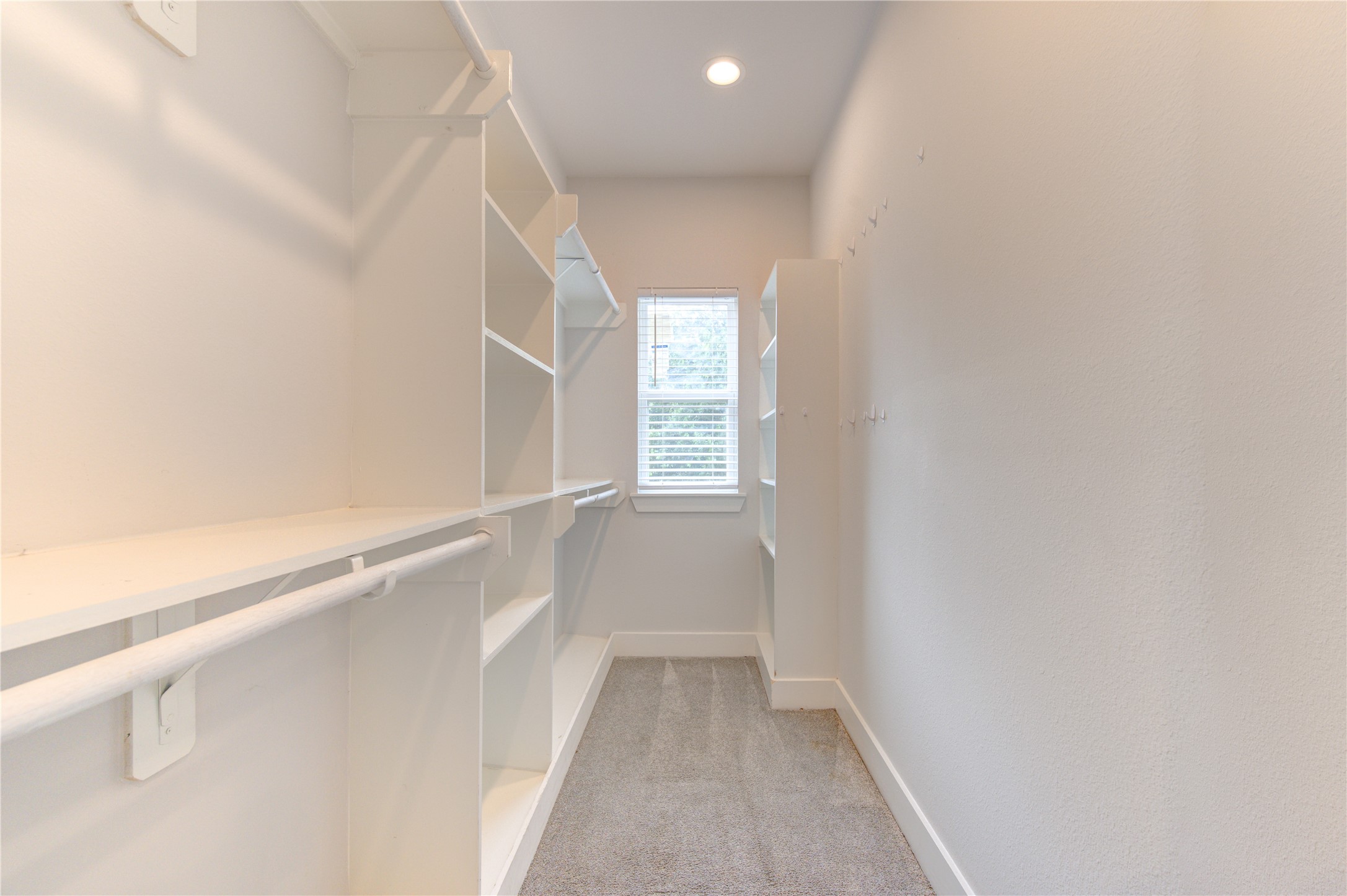 847 Rachel Street, Unit G Houston, TX 77091 - Photo 32 of 42 A dream closet for anyone.