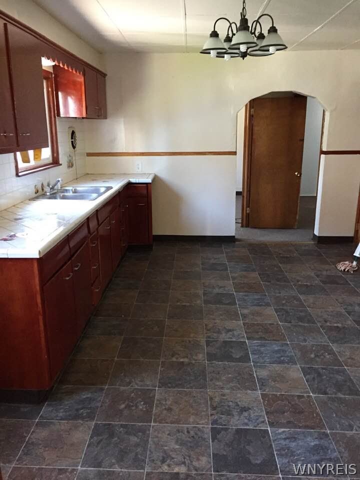 268 Hoyt Street Buffalo, NY 14213 - Photo 15 of 22