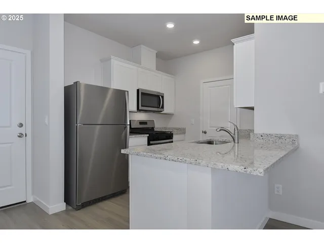 $399,900 | 1285 Parkside Avenue, Woodburn, OR 97071