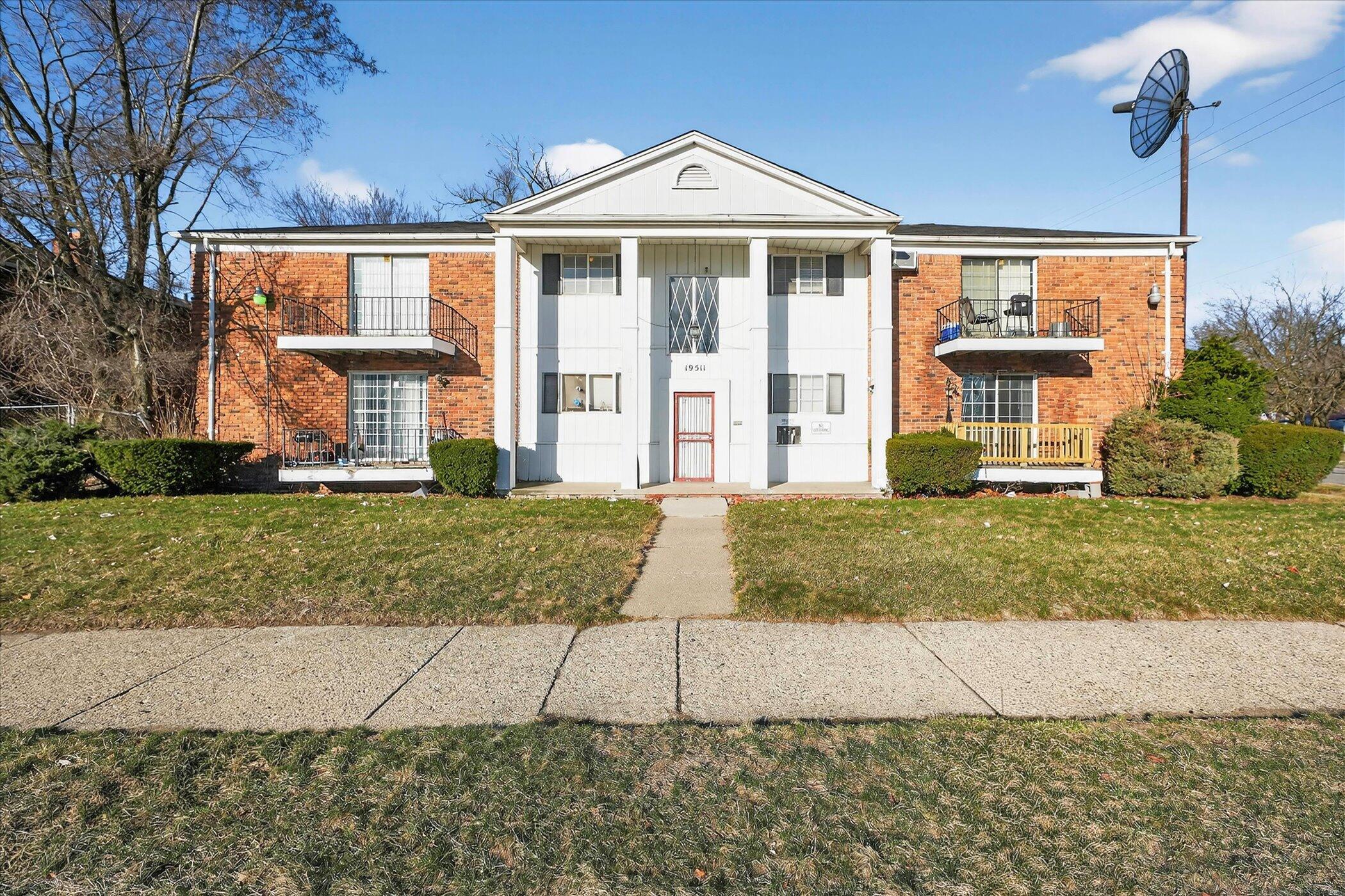 19511 Greenfield Road Detroit, MI 48235 - Photo 1 of 38 Front of 19511