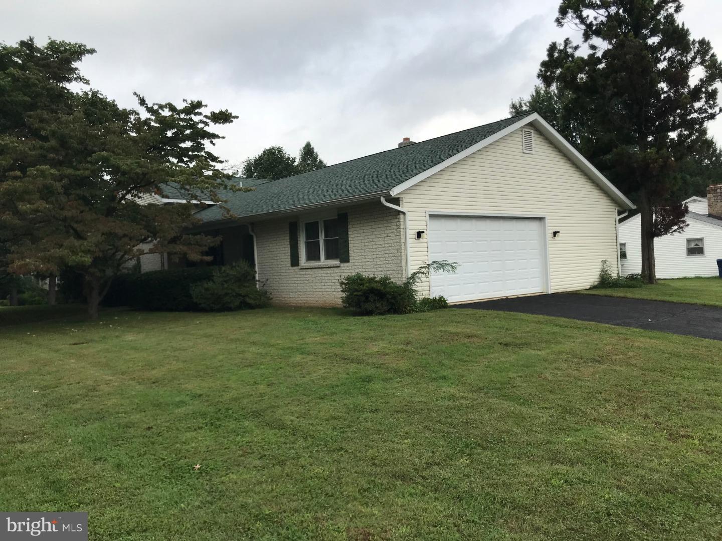 2515 Sherwood Road Reading, PA 19610 - Photo 15 of 15