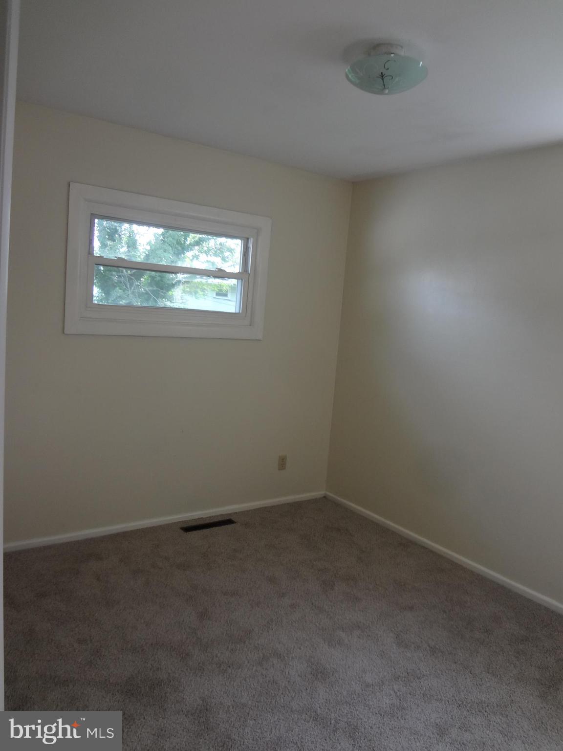 126 Kenmark Road Newark, DE 19713 - Photo 43 of 67 Downstairs Bedroom