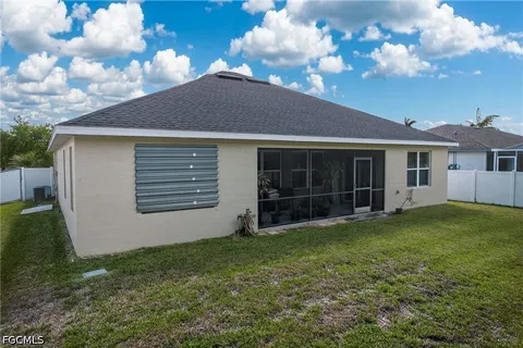 $359,900 | 3408 Southwest 27th Avenue, Cape Coral, FL 33914