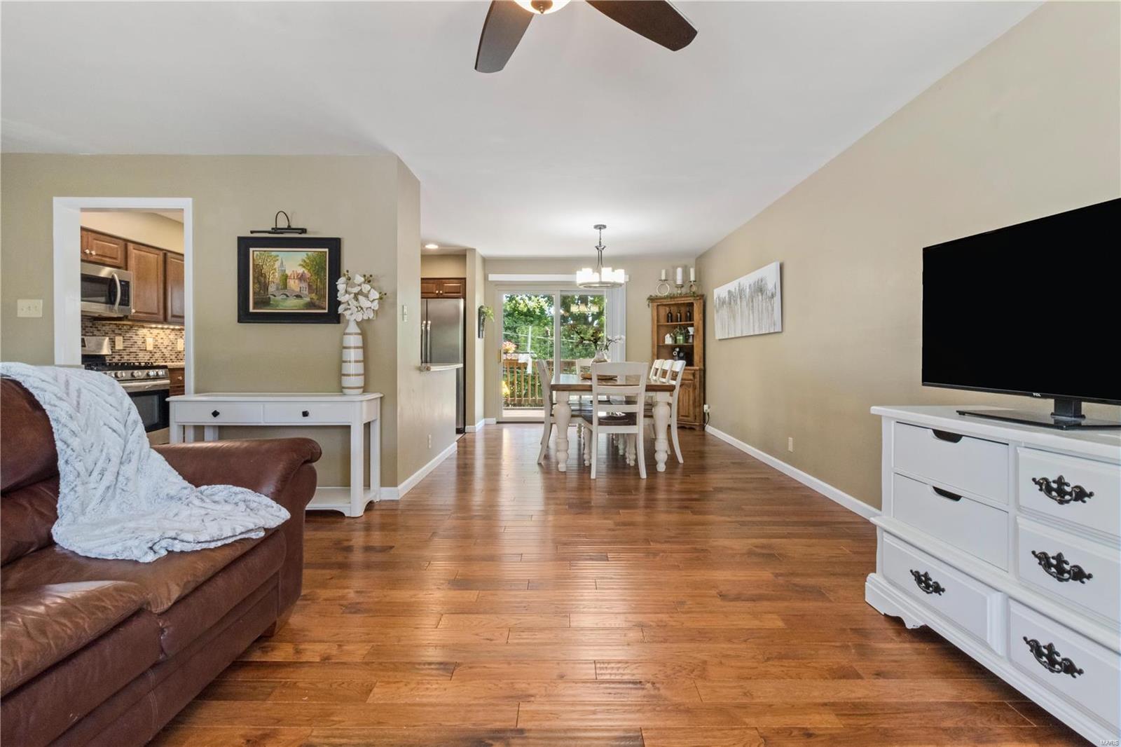 8856 New Sappington Road St. Louis, MO 63126 - Photo 3 of 53 Gallery Image 3