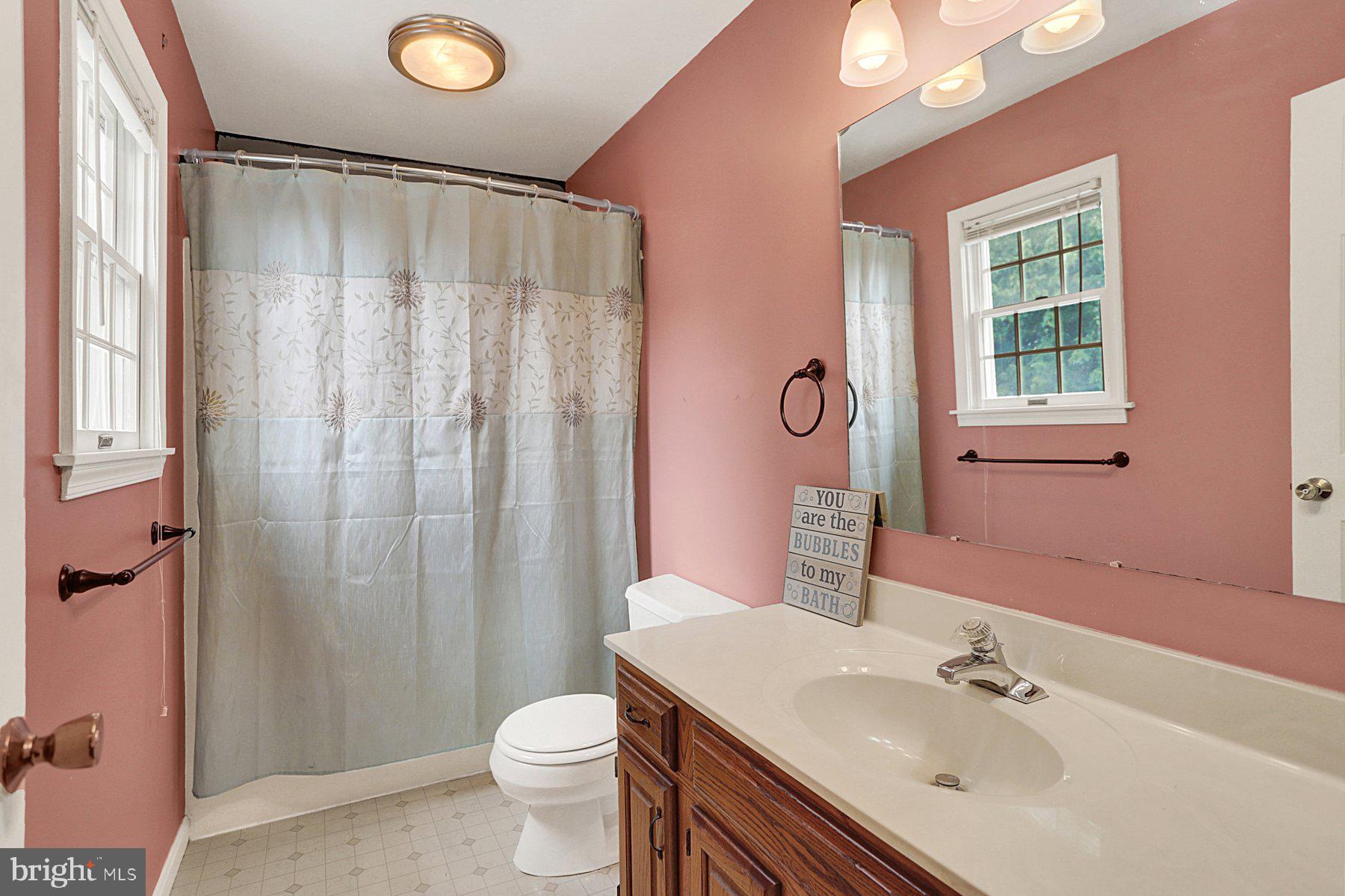 6352 Bennington Road Mechanicsburg, PA 17050 - Photo 12 of 17