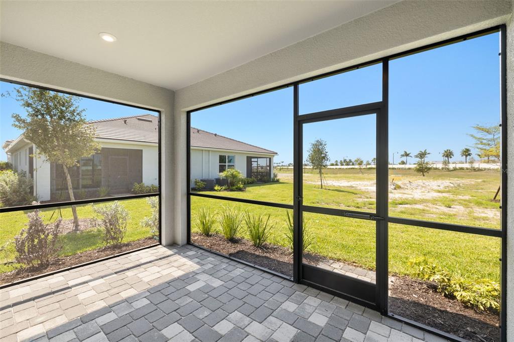 11857 Boundless Terrace Venice, FL 34293 - Photo 8 of 38