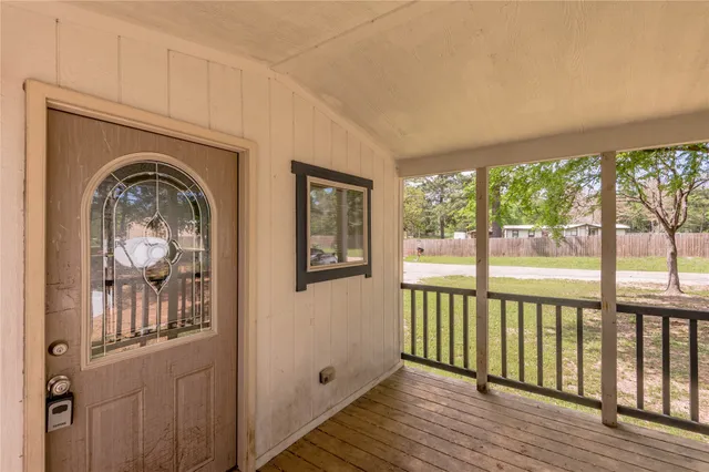 $850 | 25 Starlight Drive, Huntsville, TX 77320