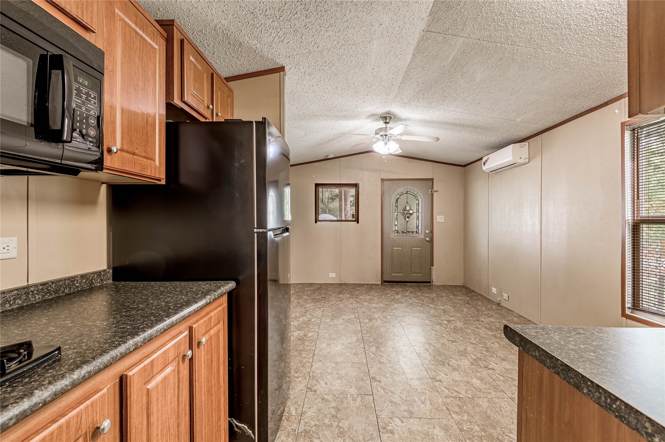 25 Starlight Drive Huntsville, TX 77320 - Photo 9 of 21