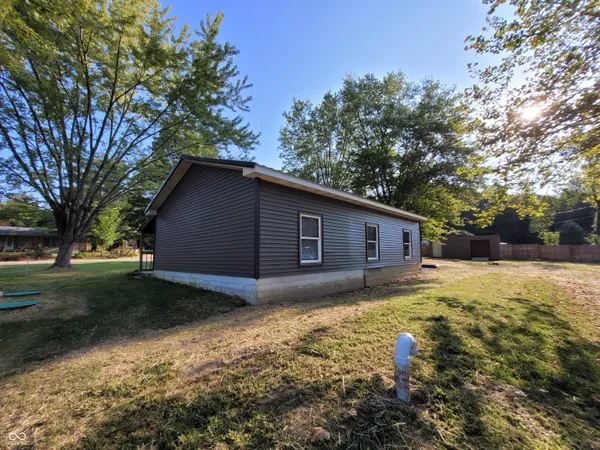 $1,150 | 127 Bailey Lane, Morgantown, IN 46160