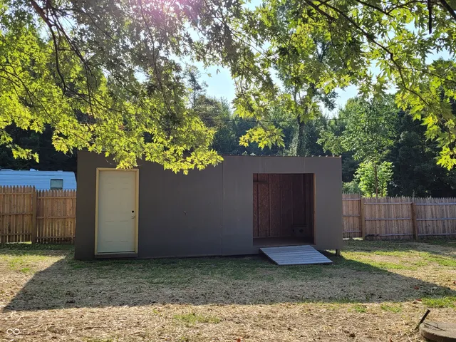 $1,150 | 127 Bailey Lane, Morgantown, IN 46160