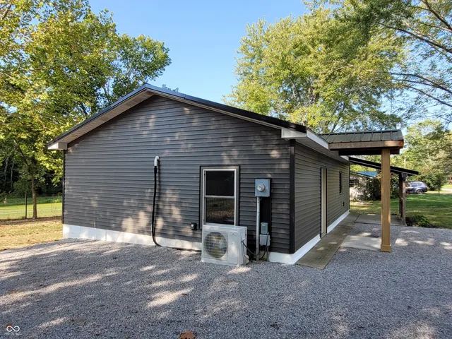 $1,150 | 127 Bailey Lane, Morgantown, IN 46160