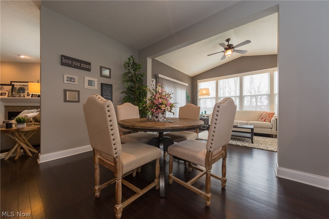 7420 Mystic Ridge Road Chagrin Falls, OH 44023 - Photo 14 of 35 Eat in dinette keeps the crowd together while entertaining at the breakfast bar
AND in the sunroom.