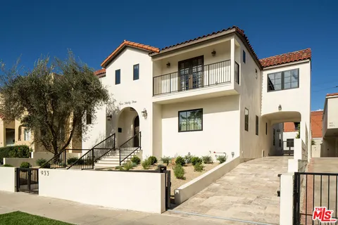 $3,395,000 | 933 South Sycamore Avenue, Los Angeles, CA 90036
