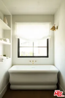 $3,395,000 | 933 South Sycamore Avenue, Los Angeles, CA 90036