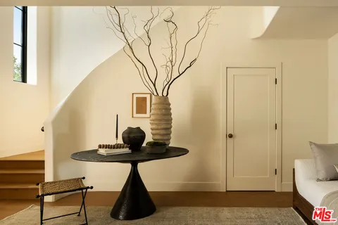 $3,395,000 | 933 South Sycamore Avenue, Los Angeles, CA 90036