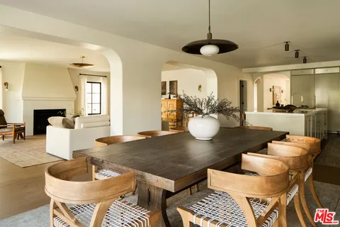 $3,395,000 | 933 South Sycamore Avenue, Los Angeles, CA 90036