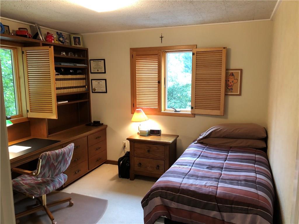 4911 Baptist Road Pittsburgh, PA 15227 - Photo 17 of 17 Gallery Image 17