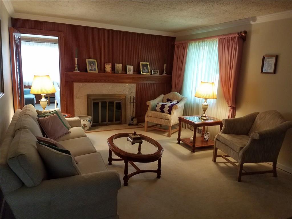 4911 Baptist Road Pittsburgh, PA 15227 - Photo 6 of 17 Gallery Image 6