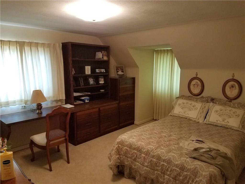 4911 Baptist Road Pittsburgh, PA 15227 - Photo 10 of 17 Gallery Image 10