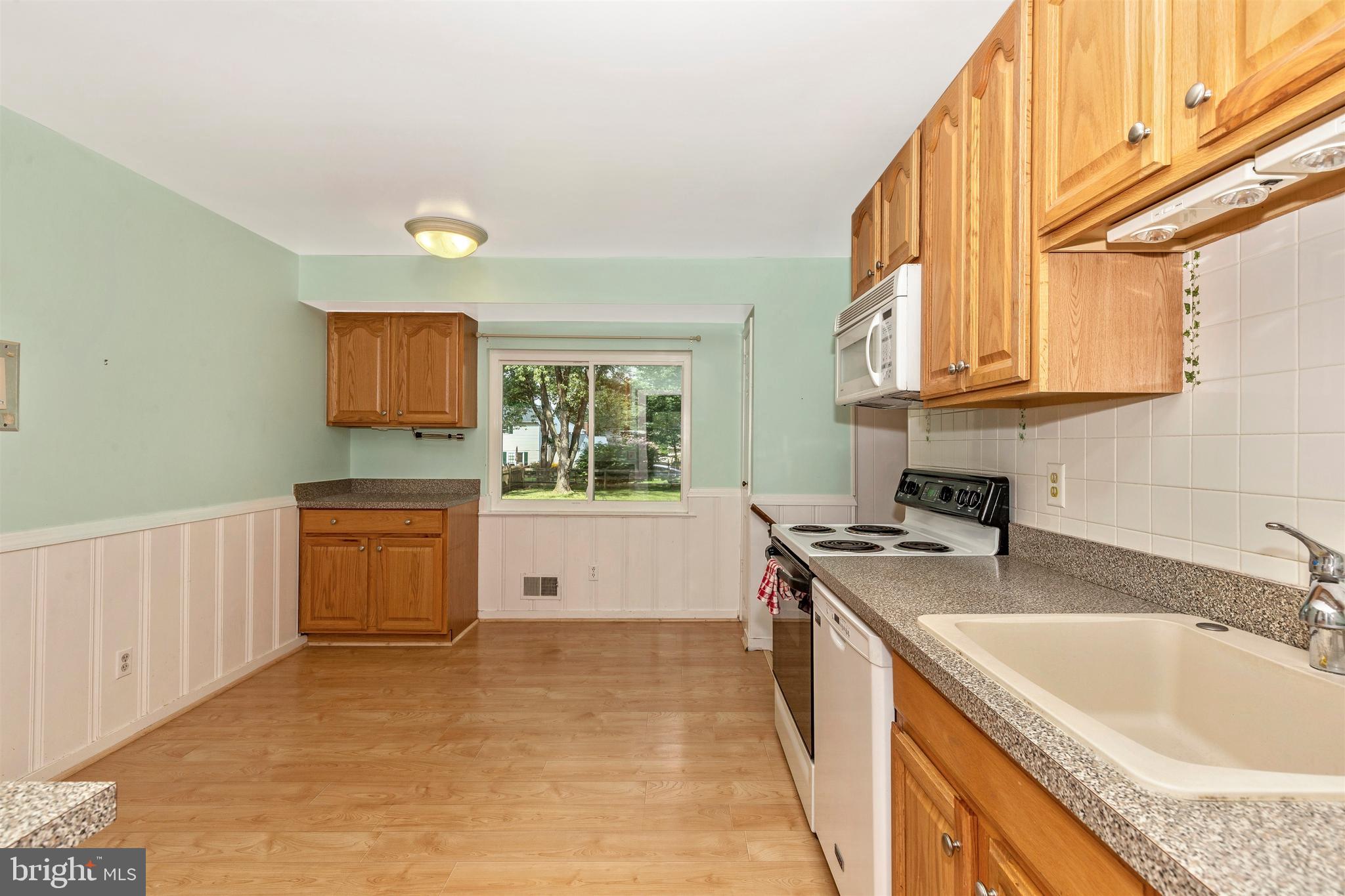 17301 Brown Road Poolesville, MD 20837 - Photo 16 of 35